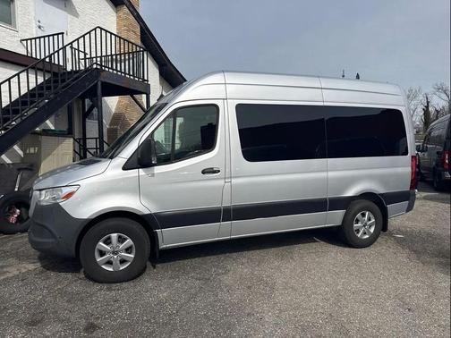 2021 Mercedes-Benz Sprinter 2500 Standard Roof