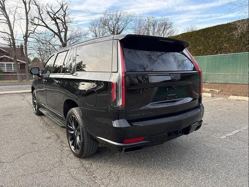 2023 Cadillac Escalade ESV Premium Luxury