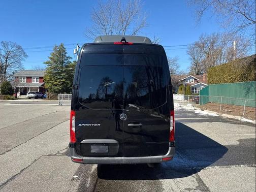 2019 Mercedes-Benz Sprinter 2500 High Roof