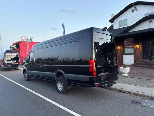 2024 Mercedes-Benz Sprinter 3500XD High Roof