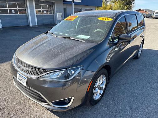 2018 Chrysler Pacifica Touring Plus