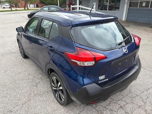 BLUE 2019 Nissan Kicks SV