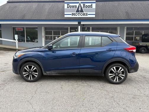 BLUE 2019 Nissan Kicks SV