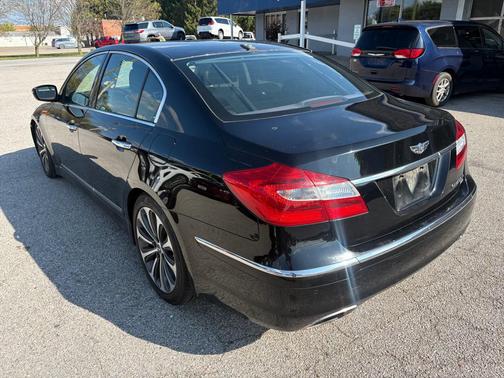 Black Noir Pearl 2012 Hyundai Genesis 5.0 R-Spec