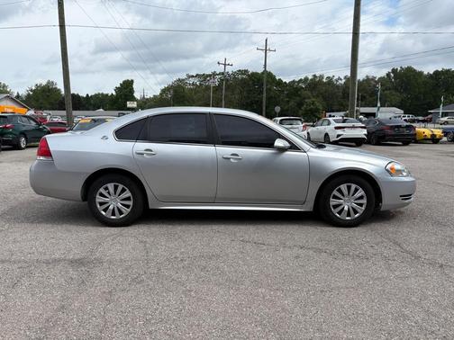 SILVER 2009 Chevrolet Impala LS