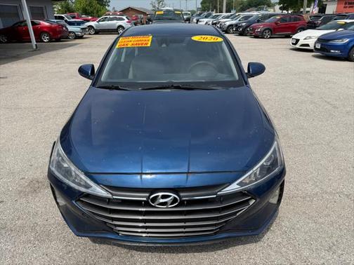 2020 Hyundai ELANTRA SE