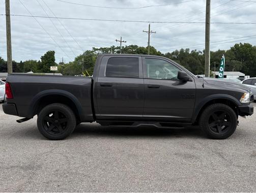 2018 RAM 1500 Tradesman/Express
