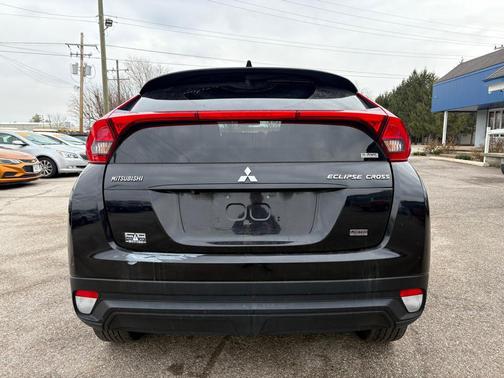 2018 Mitsubishi Eclipse Cross LE