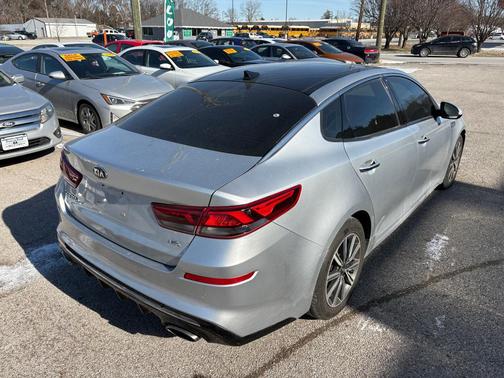 2019 Kia Optima EX