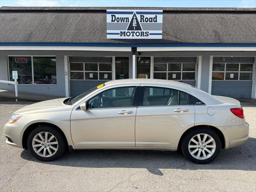 2013 Chrysler 200 Touring