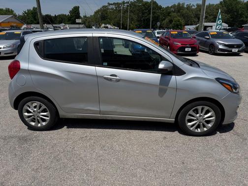 Silver Ice Metallic 2020 Chevrolet Spark 1LT