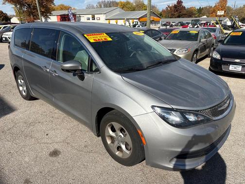 2017 Chrysler Pacifica LX