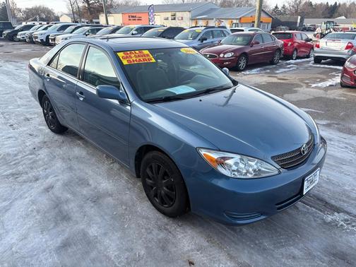 2004 Toyota Camry LE