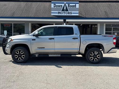 2015 Toyota Tundra SR5