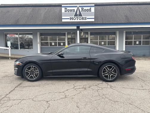 2020 Ford Mustang EcoBoost