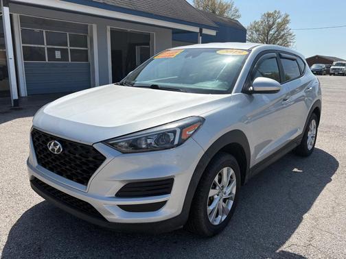 2019 Hyundai TUCSON SE