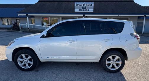 2013 Toyota RAV4 EV BASE