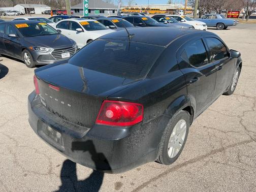 2014 Dodge Avenger SE