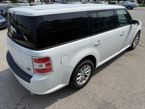2017 Ford Flex SE