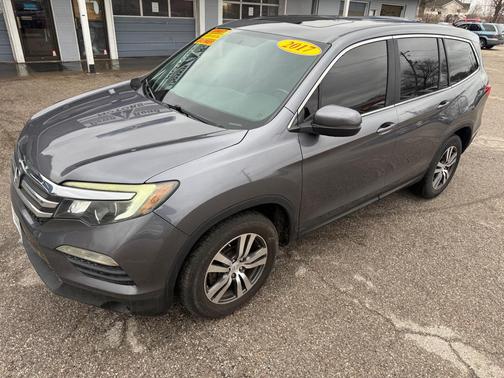 GREY 2017 Honda Pilot EX-L