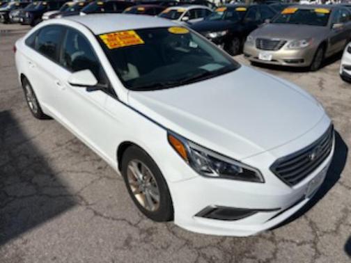 2017 Hyundai SONATA SE