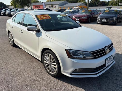 2016 Volkswagen Jetta 1.8T SEL