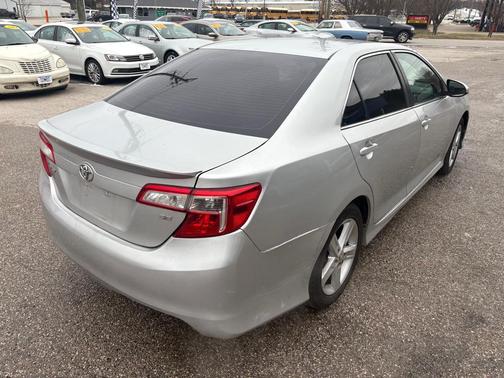 2014 Toyota Camry SE Sport
