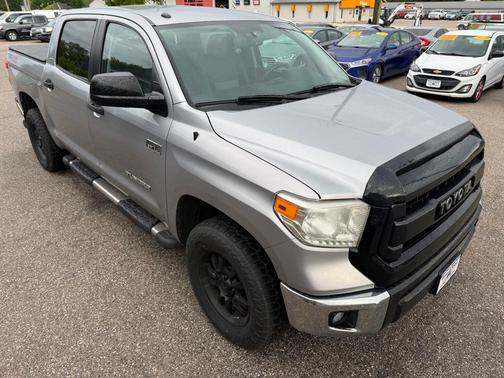 Magnetic Gray Metallic 2017 Toyota Tundra SR5