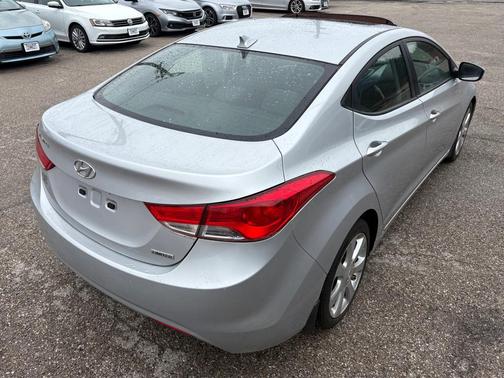 2013 Hyundai ELANTRA Limited
