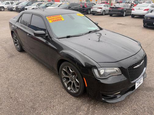 2018 Chrysler 300 S