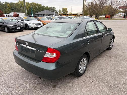 2002 Toyota Camry LE
