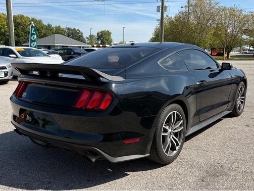 2016 Ford Mustang EcoBoost Premium