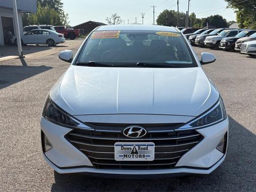 2020 Hyundai ELANTRA SEL