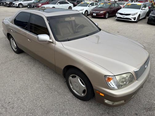 1998 Lexus LS 400 Base