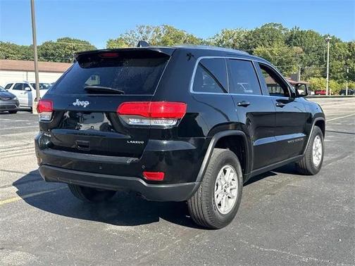 2018 Jeep Grand Cherokee Laredo E 4x4