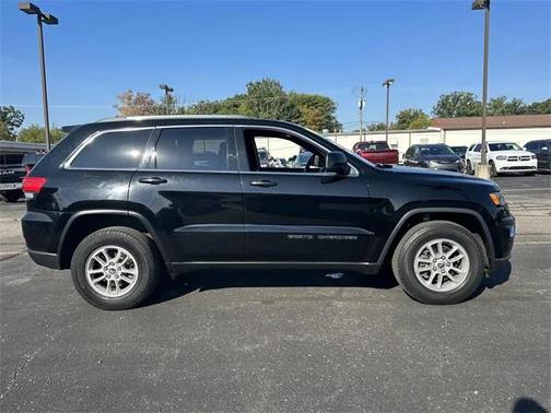 2018 Jeep Grand Cherokee Laredo E 4x4