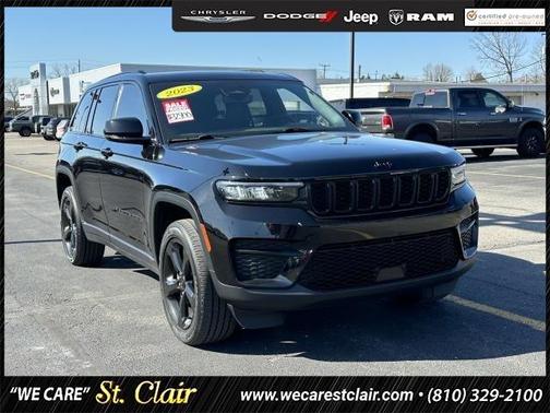 2023 Jeep Grand Cherokee Altitude 4x4