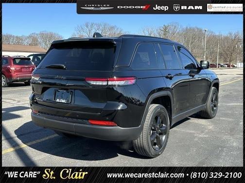2023 Jeep Grand Cherokee Altitude 4x4