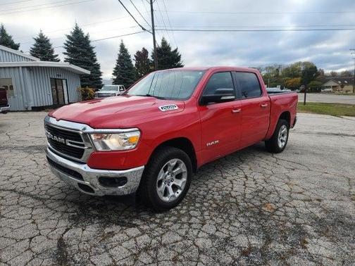 2019 RAM 1500 Big Horn/Lone Star Crew Cab 4x4 57' Box