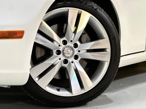 2009 Mercedes-Benz CLS-Class CLS 550