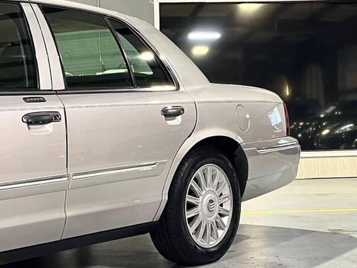 2008 Mercury Grand Marquis LS