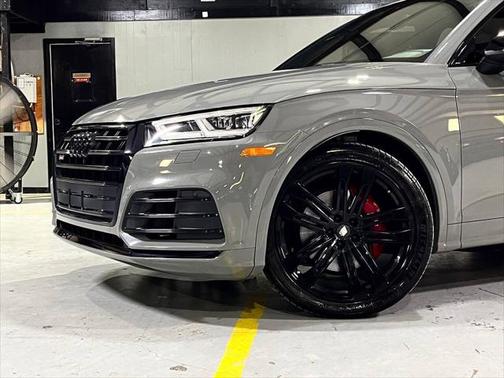 2020 Audi SQ5 3.0T Premium Plus