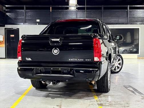 2007 Cadillac Escalade EXT Base