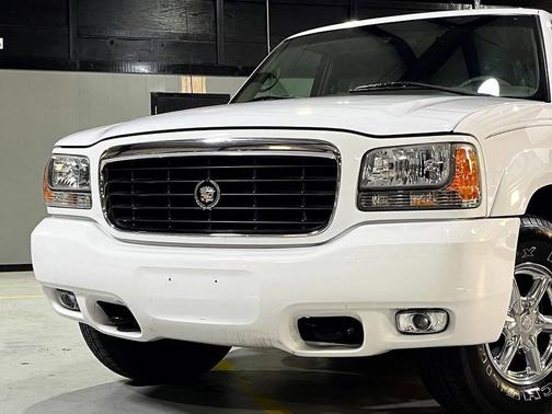 2000 Cadillac Escalade 4WD