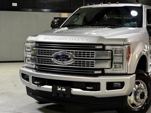 2017 Ford F-350 Platinum