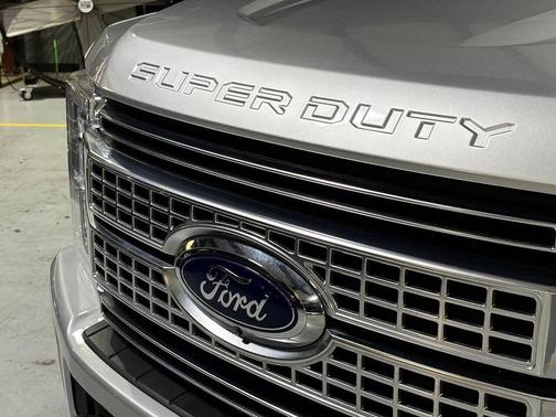 2017 Ford F-350 Platinum