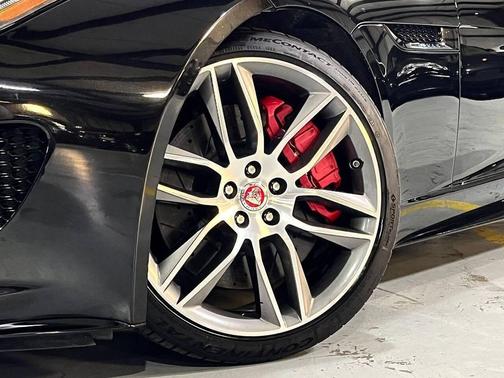 2015 Jaguar F-TYPE R