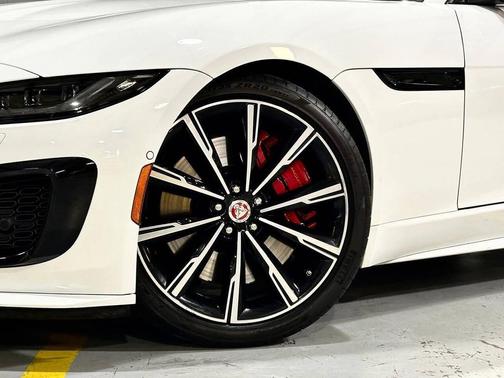 2021 Jaguar F-TYPE R AWD Automatic