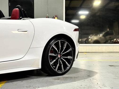 2021 Jaguar F-TYPE R AWD Automatic