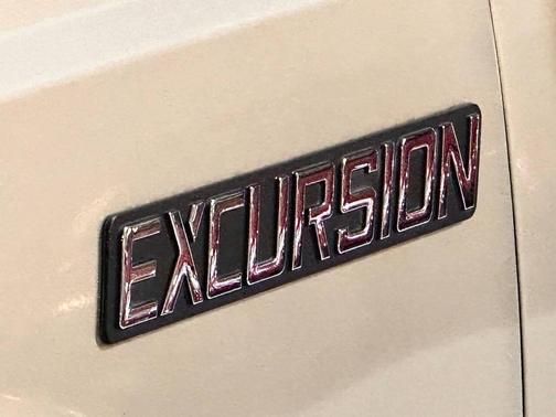 2004 Ford Excursion Limited